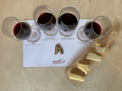 Degustazione di Amarone ed altri vini e formaggi della Valpolicella