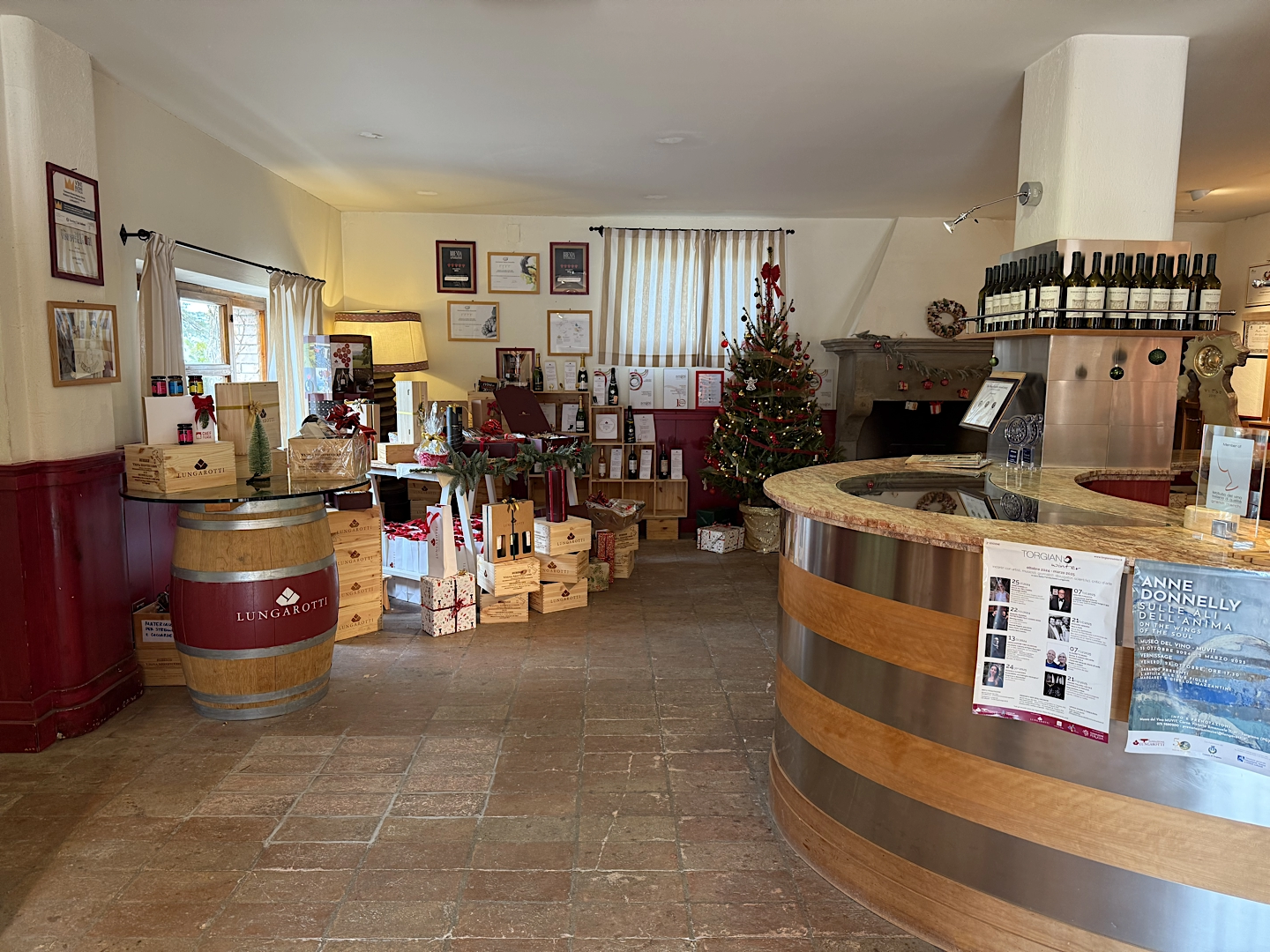 Interni della cantina Lungarotti