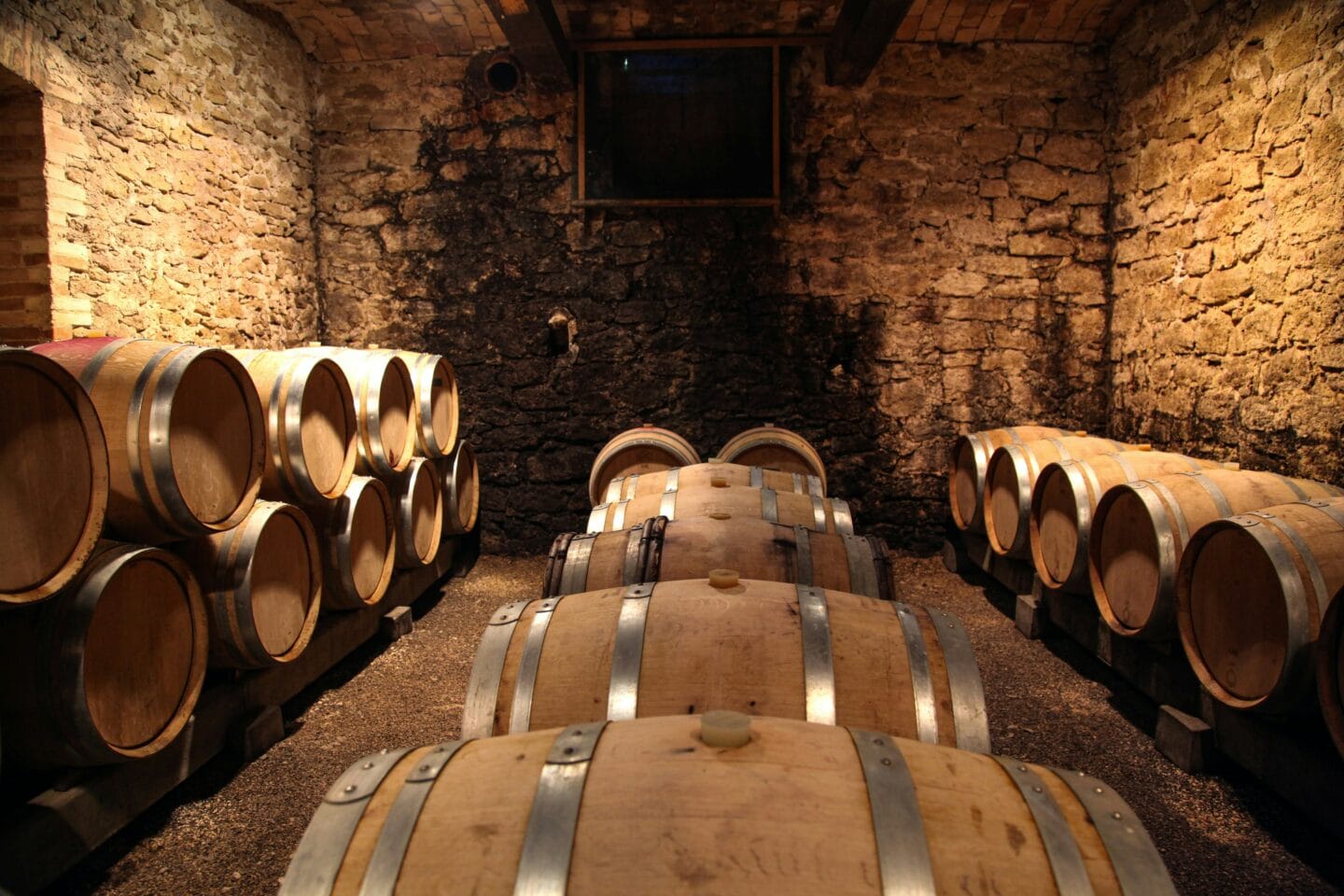 Cantina con botti