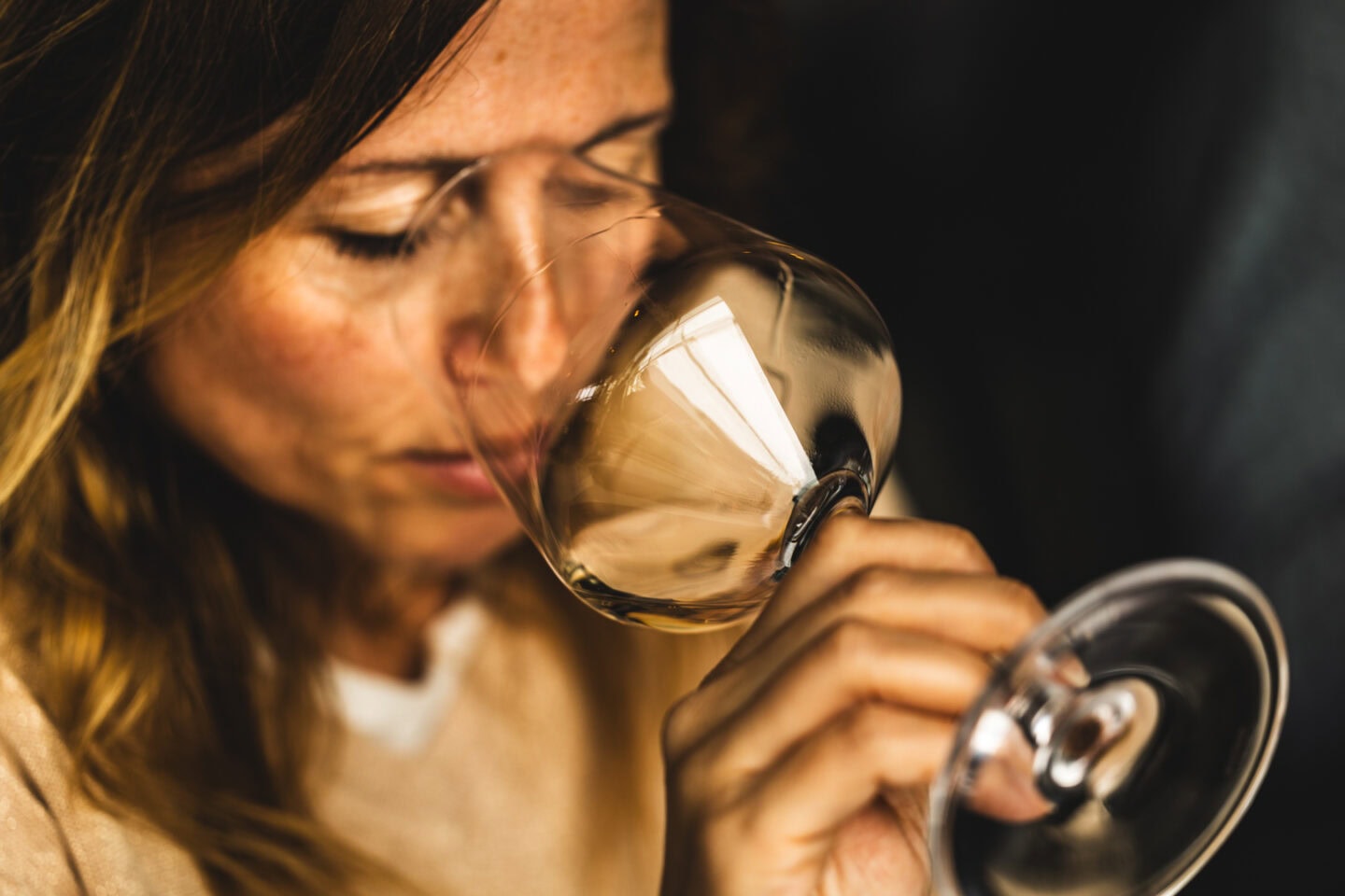 Un momento della degustazione per Untold 2026