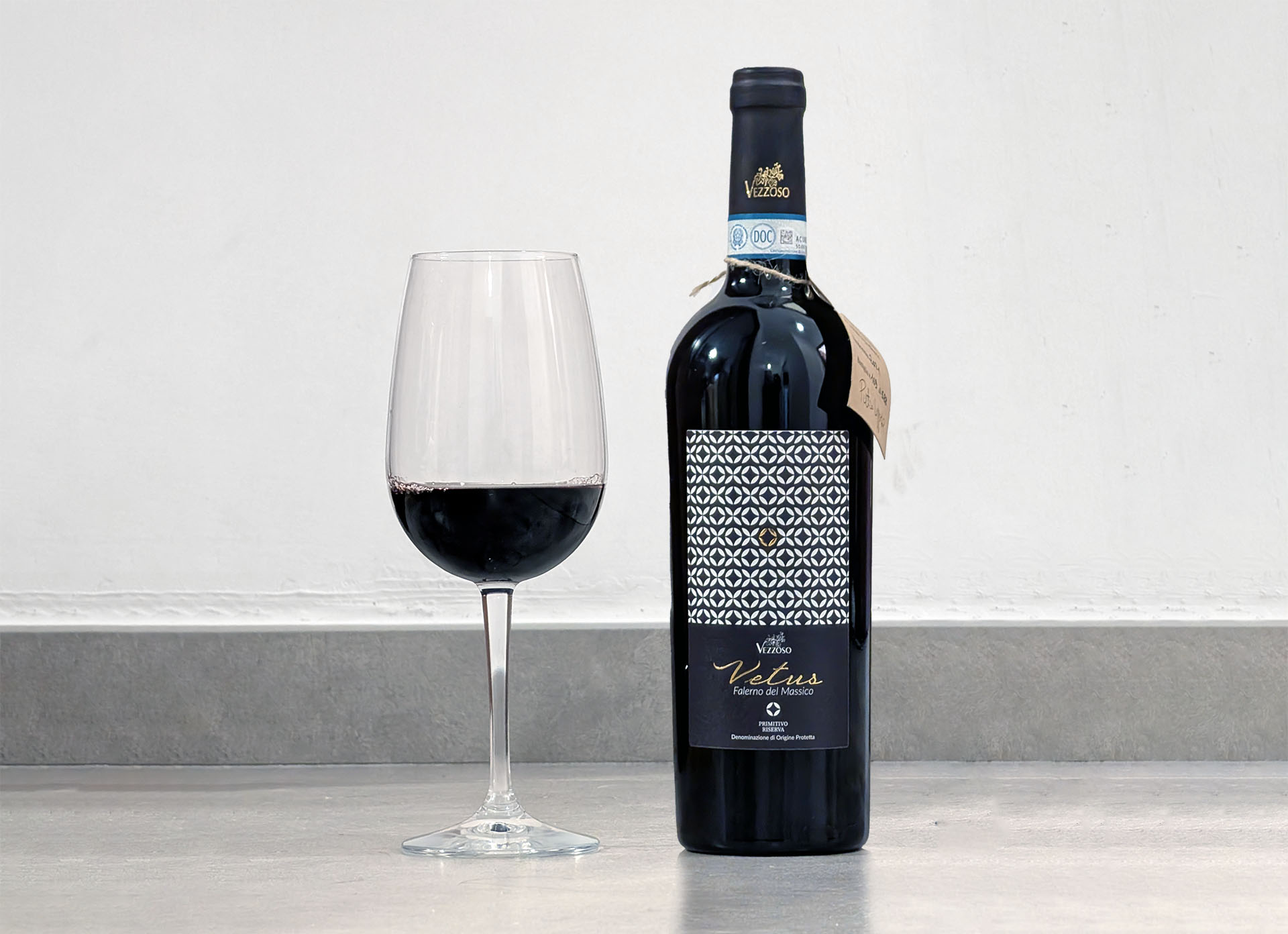 VETUS Falerno del Massico Primitivo DOP Riserva di Cantina Vezzoso • Decanto – Wine journal VETUS Falerno del Massico Primitivo DOP Riserva di Cantina Vezzoso • Decanto – Wine journal